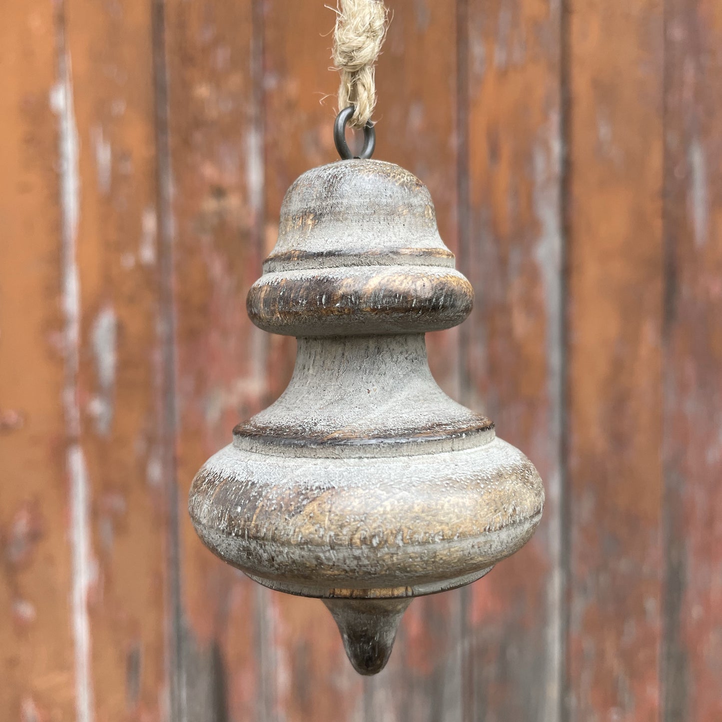 Ornement de toupie gris 3,5"