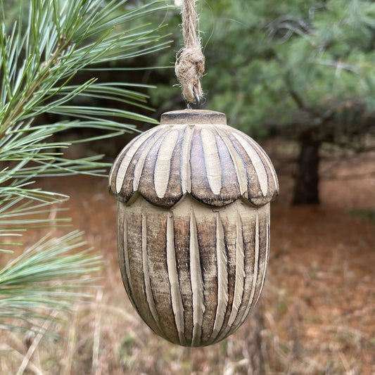 Acorn Ornament Mud